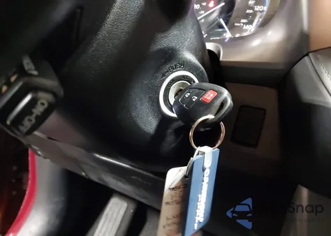 2018 Toyota Rav4 Le из США, поврежденный, VIN JTMBFREV0JD251319